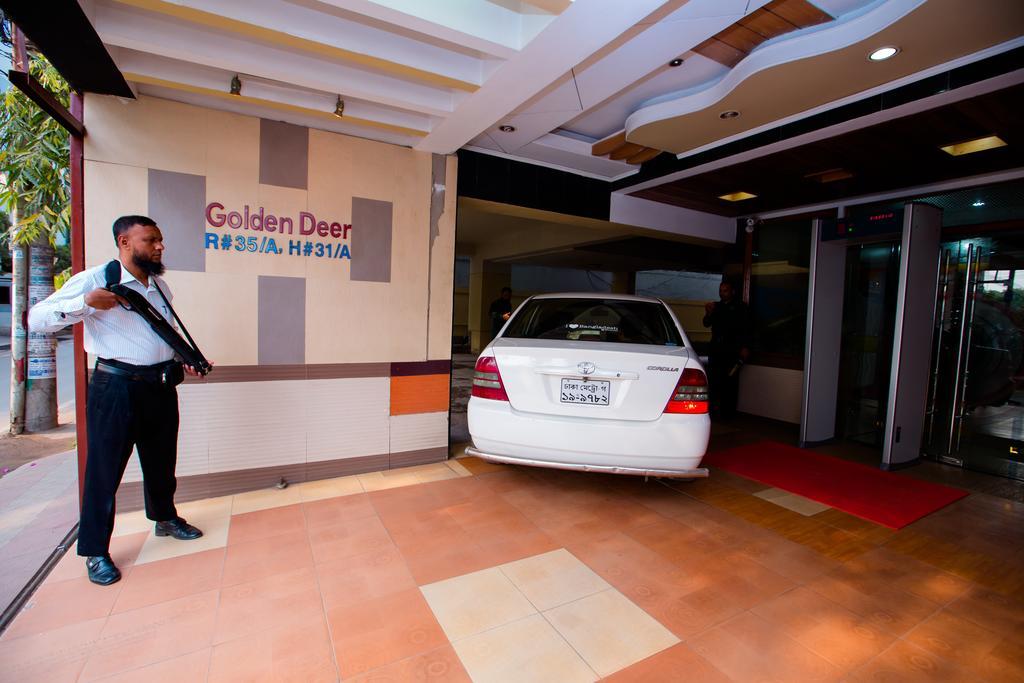 Hotel Golden Deer Dháka Exteriér fotografie